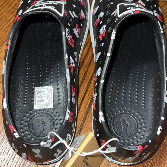 Disney X Native Minnie Mouse Waterproof Shoes (NWT) - Picture 7 of 9